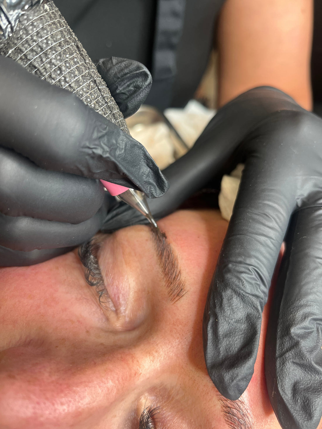 Microblading gone wrong: How to avoid a microblading disaster.