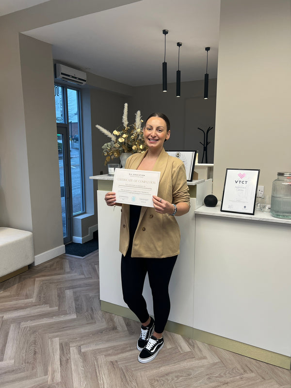Bridal & Occasion Hair Course - One Day Experienced Hairdresser (With Kit)