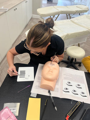 Classic Lash Course RJL Education